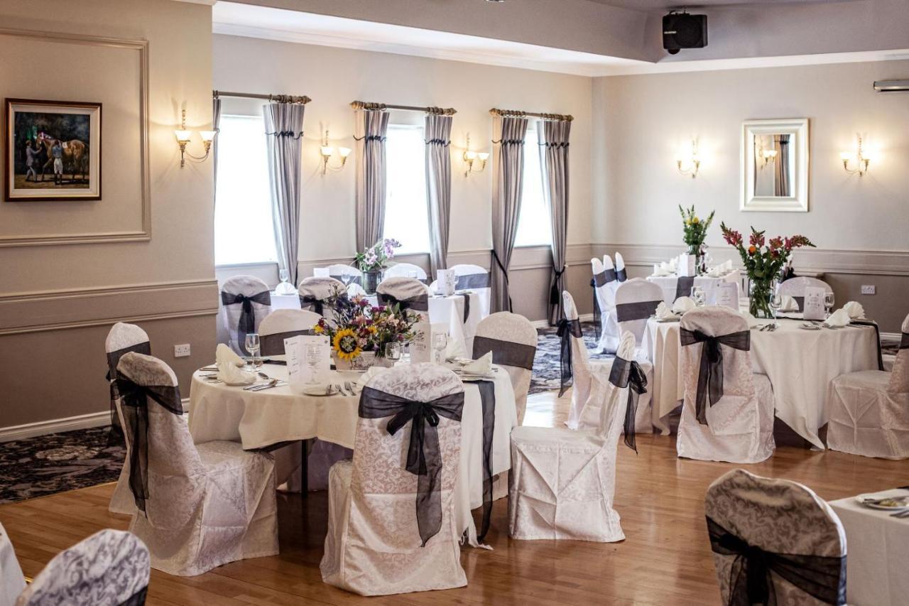 Gullane'S Hotel Ballinasloe Eksteriør bilde